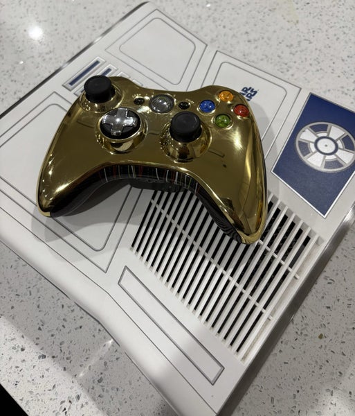 RARE Xbox 360 Star Wars Edition Carousel 2