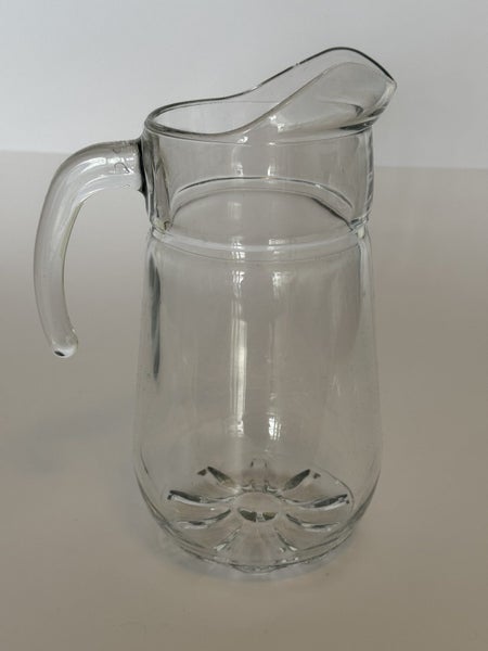 Glass Jug – $1 RESERVE Carousel 2