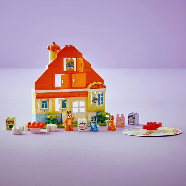 Lego Duplo Bluey's Family House with Game 10459 Carousel 2