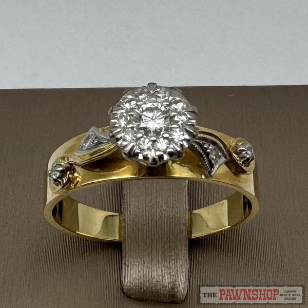 18ct Yellow Gold 0.27ct TDW Diamond Cluster Ring ~ $4,400! Carousel 1