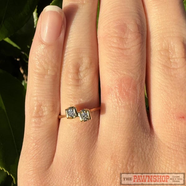 18ct Yellow Gold Two Stone Diamond Ring ~ $2,700! Carousel 2