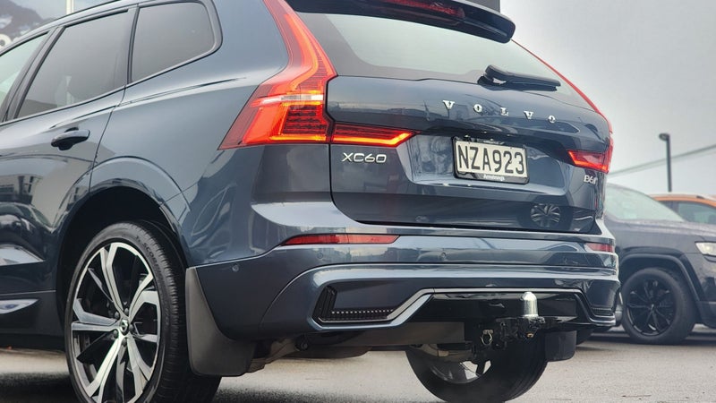 2021 Volvo XC60 NZ NEW 220KW /B6 R-Design 2.0 H...62863264013569114