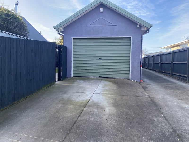 Image 2 of 15