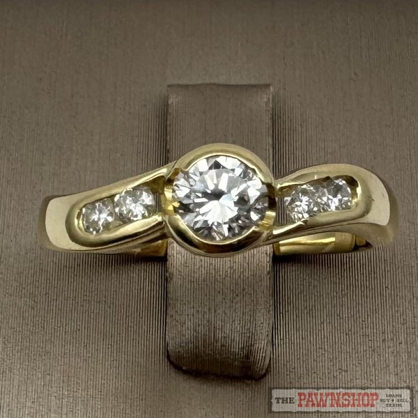 18ct Yellow Gold Diamond Solitaire Ring with Shoulder Diamonds ~ $6,800! Carousel 1