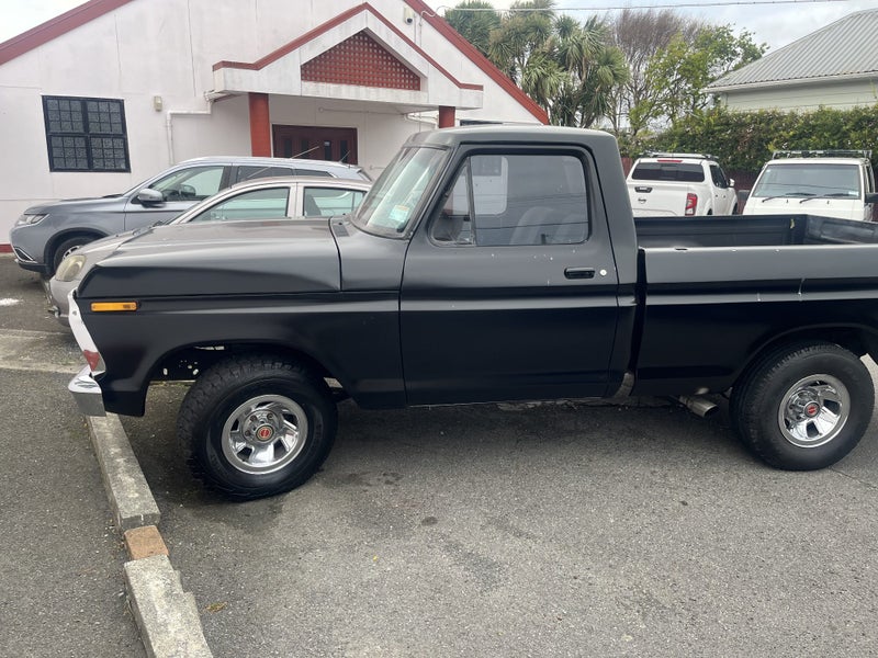 1976 Ford F150 F100 short wheel base62864745770625112