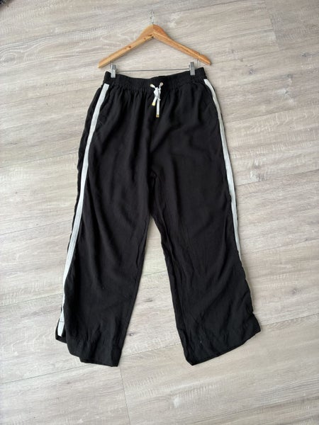 Taylor Sport Wide Leg Pants, size L. Carousel 1