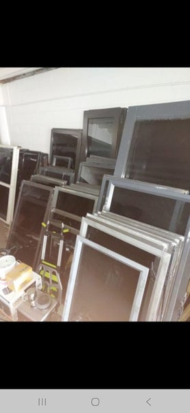 Bulk windows and doors Carousel 2