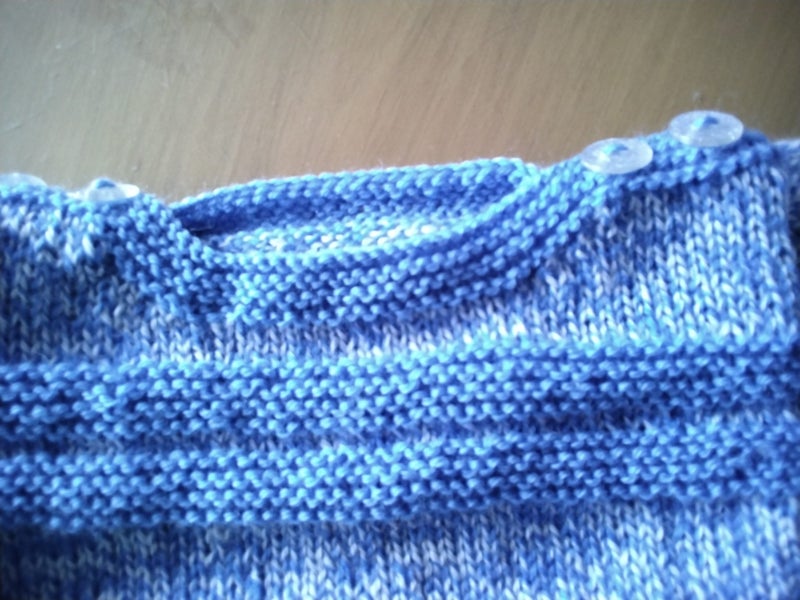 Toddler's hand knitted jersey62863216639361111