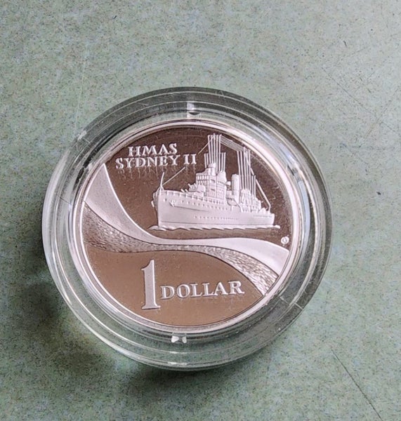 AUSTRALIA YEAR 2000 $1 COIN FINE SILVER 99.9%. HMAS SYDNEY II Carousel 4