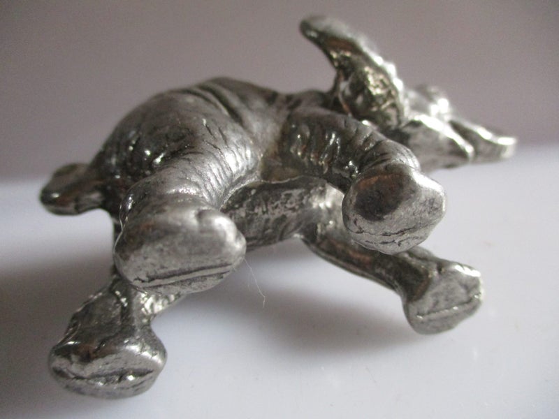 very heavy metal elephant - paper weight ? Carousel 8