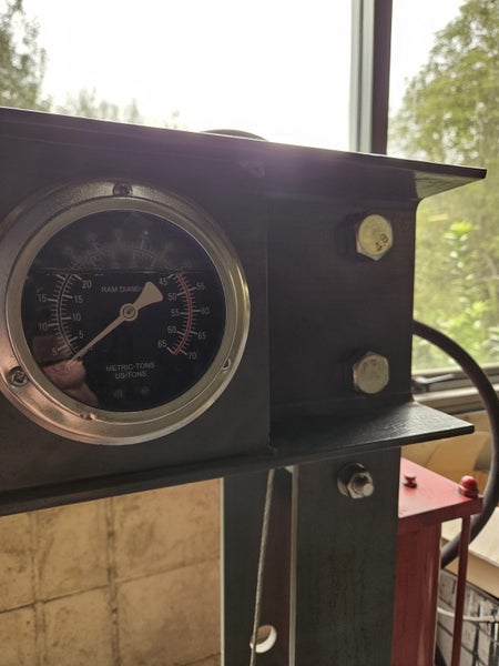 50 Ton Hydraulic Press Carousel 2