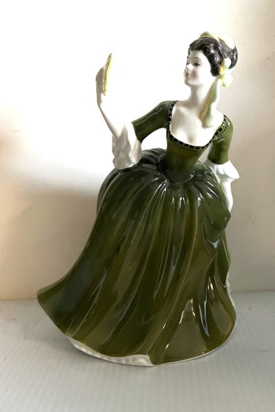 Doulton Lady Simone figurine.628632380766741129