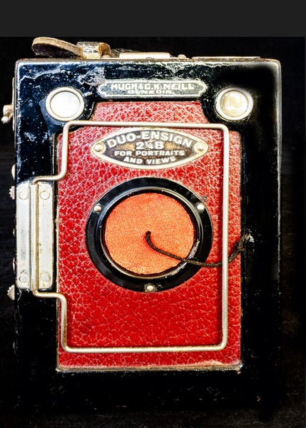 Antique Houghton-Butcher Duo-Ensign 2 ¼ roll film box camera Carousel 1