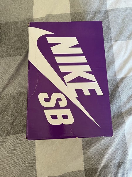 Supreme x Nike SB Dunk High “By Any Means Black” Carousel 5