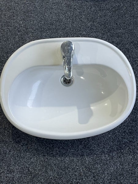 Vanity basin Carousel 1