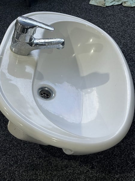 Vanity basin Carousel 2