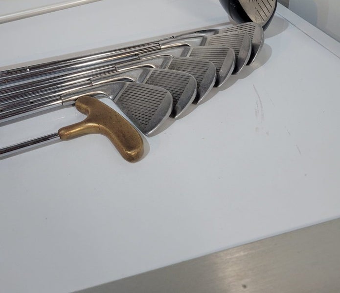Pgf golf clubs Carousel 1