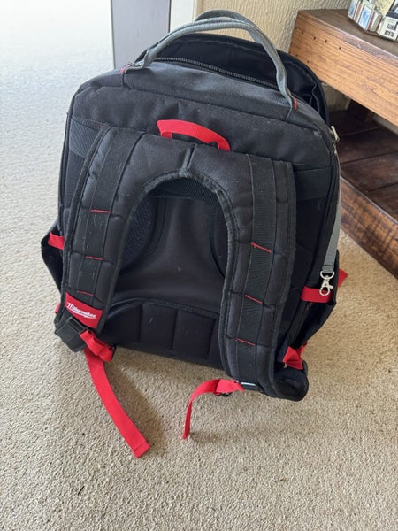 $1 reserve Milwaukee packout back pack Carousel 4