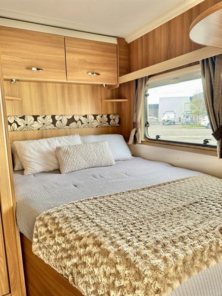 2012 Sprite Quattro 6 Berth Fixed Bed Dinette/B...62867852904577111