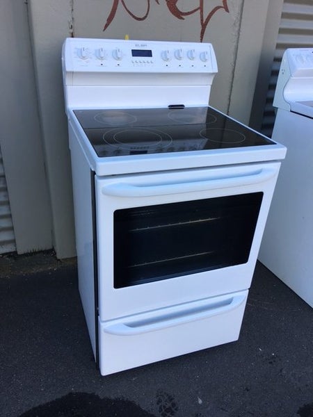 FREE INSTALL BY STOVES4U - LATEST MODEL ELBA BY FISHER & PAYKEL MULTIFUNCTION62864731224449111