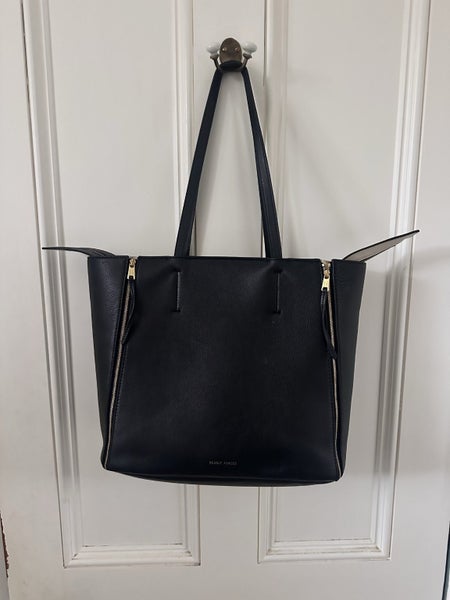 Deadly Ponies Mr Scurry Tote (Eraser Dip) like new. Current season, RRP $849.62939544124033114