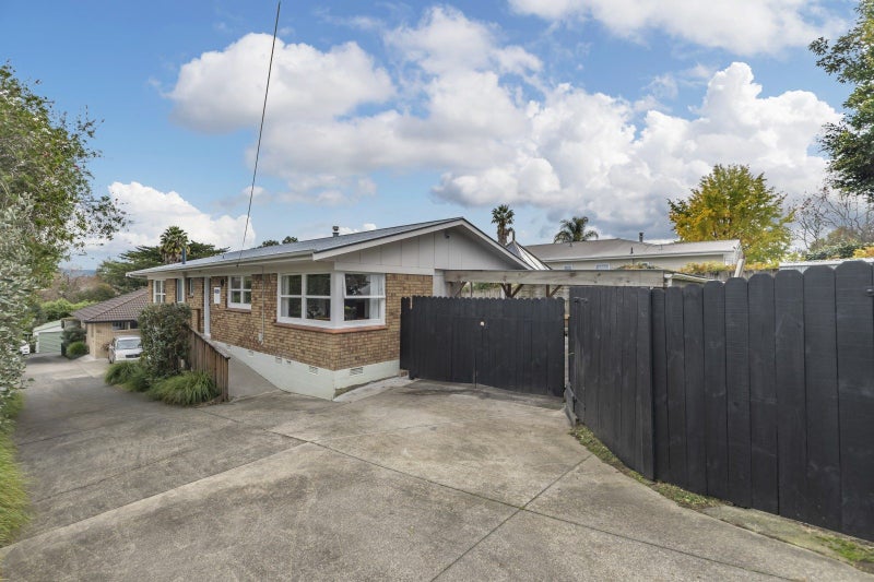 Image 1 of 20