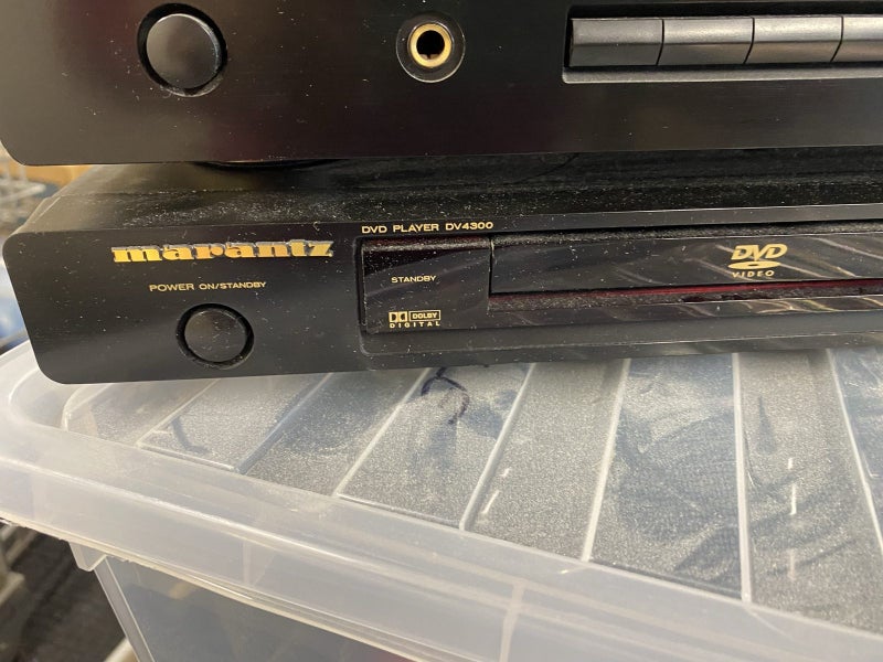 Marantz SR4300 Surround Receiver + DVD player Carousel 4