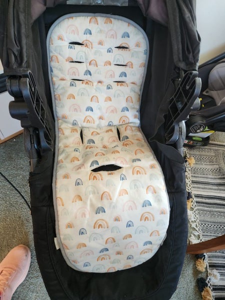 Baby Jogger Pram, Capsule, Liner and Adapters Carousel 1
