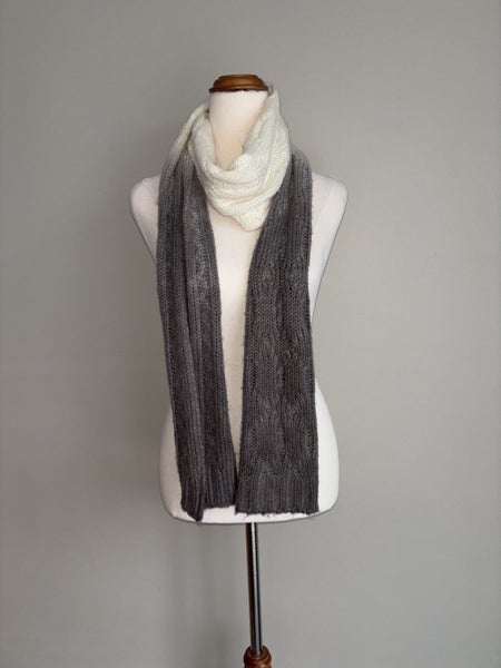 $1 RES: NO LABEL Ombré Cable Scarf Carousel 1