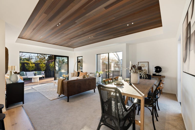 First Class New Build!62863288300546112