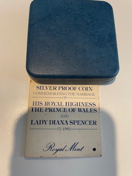 UK -1981 -Silver Proof Crown - Royal Wedding Carousel 1