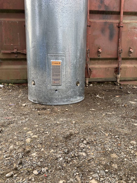 RHEEM LP 180 LTRS 2016 Carousel 4