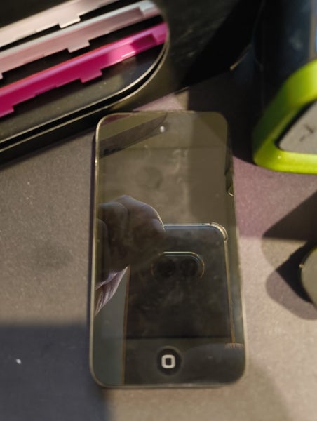 iPod touch plus extras Carousel 4
