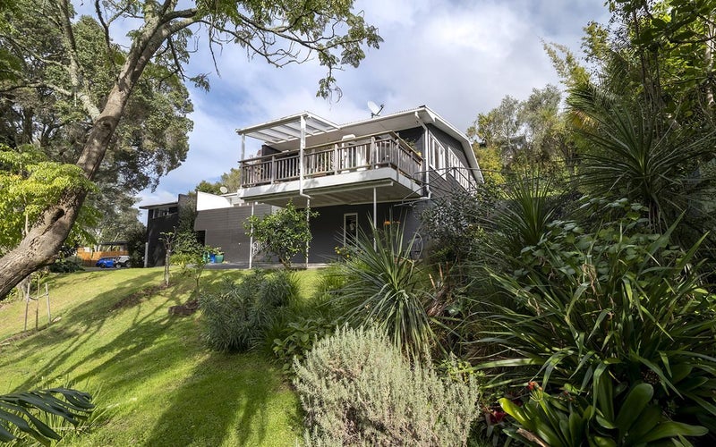 Image 1 of 25