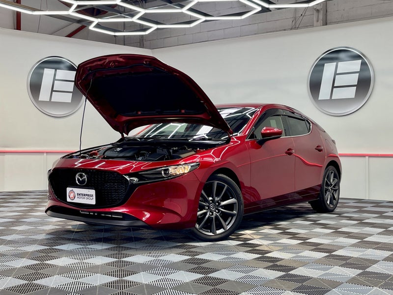 2020 Mazda 3 FASTBACK LOW 36,000 KMS62863261394435113