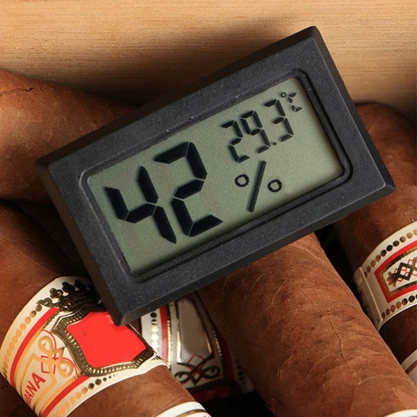 LCD Thermometer Hygrometer Digital Carousel 1