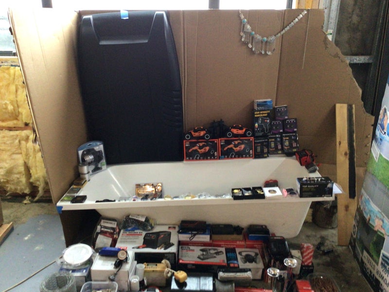 MASSIVE GARAGE SALE EVERYTHING GOES $1 AUCTION Carousel 2