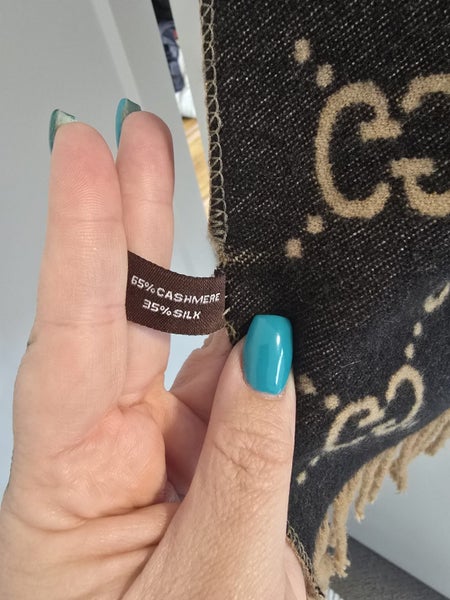 Luxury Soft Scarf - GUCCI label Carousel 2