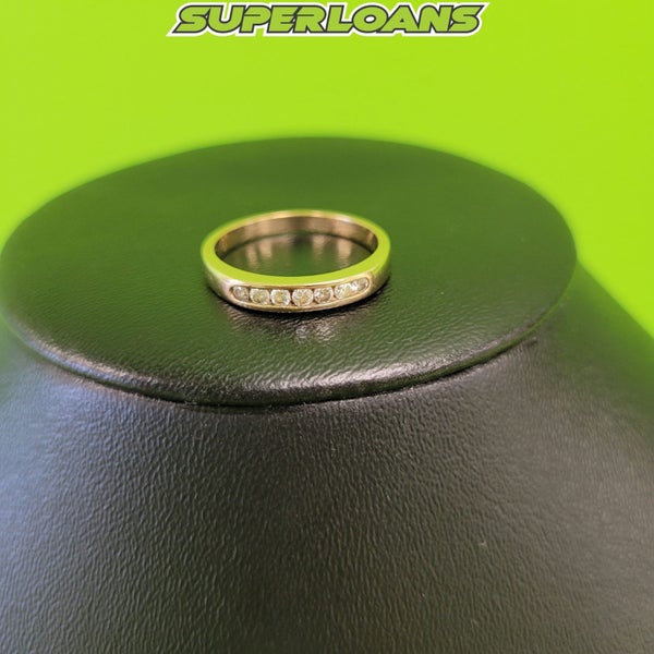 9CT GOLD DIAMOND RING Carousel 2