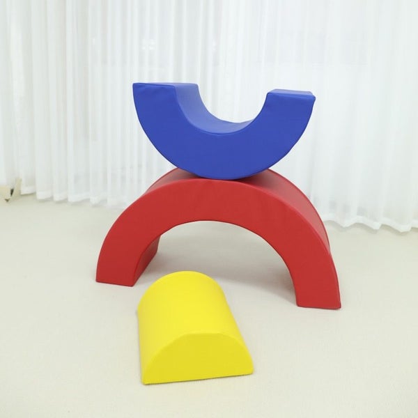 Soft Play Curves Carousel 2