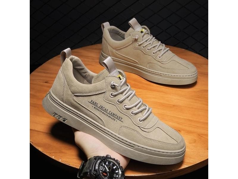 Vulcanized Men's Trend Casual Leather Shoes Tenis Luxury Trainer Race Shoes Carousel 1