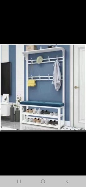 Shoe rack with seat, rusty from the company Carousel 1