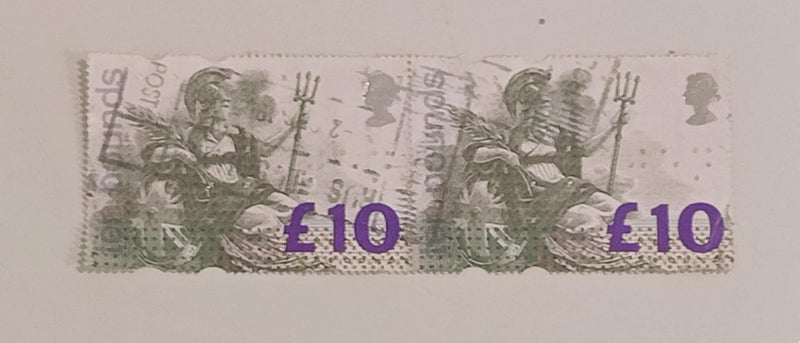 Great Britain 1993 Britannia 10 pound X2 Stamp Strip. FREE SHIPPING Within NZ!62854316063875111