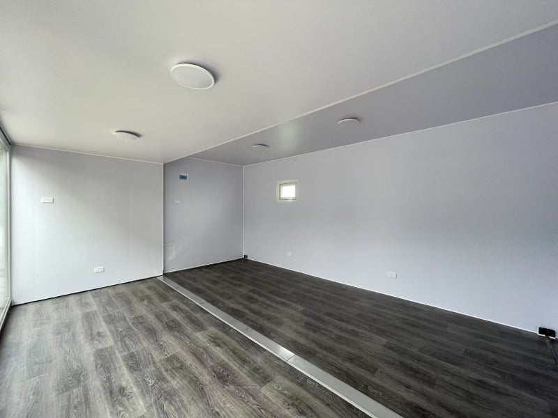 SHIPPING CONTAINER - HOUSE - SLIDE OUT - SLEEP OUT - PLAY ROOM - OFFICE - SHOP63615134180609112