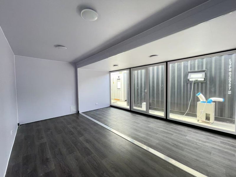 SHIPPING CONTAINER - HOUSE - SLIDE OUT - SLEEP OUT - PLAY ROOM - OFFICE - SHOP63615134180609113