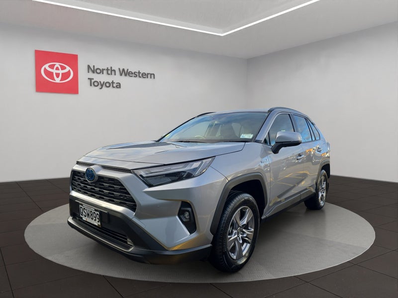 2024 Toyota RAV4 GX 2.5L Hybrid AWD SUV62869813091586112