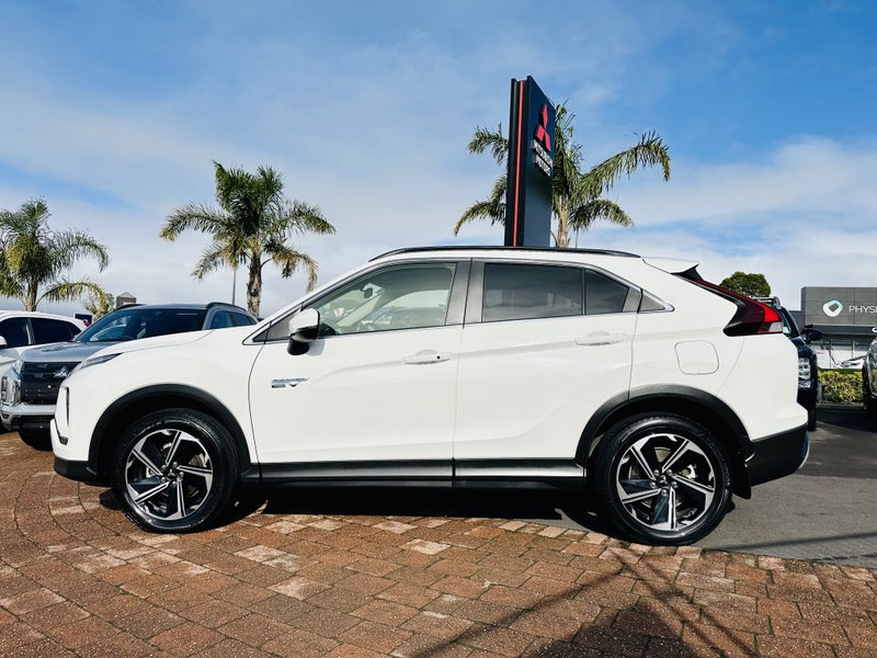 2023 Mitsubishi Eclipse Cross XLS PHEV 2.4L 4wd62866857203969111