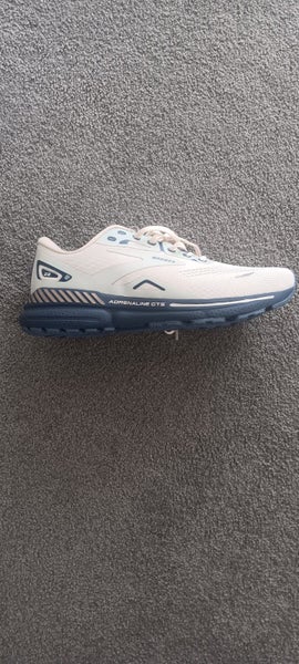 Brooks adrenaline gts23 size 11 mens Carousel 1