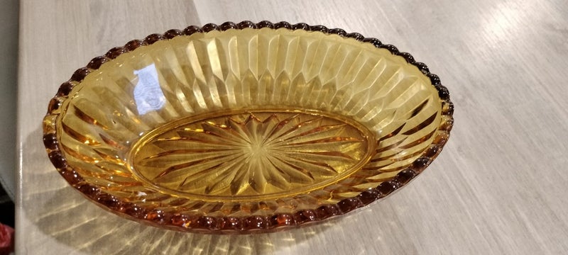 Art Deco Amber Dish Carousel 2