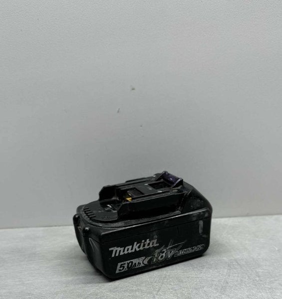 Makita BL1850B 18V 5.0Ah Battery - **$1 Reserve!** Carousel 4